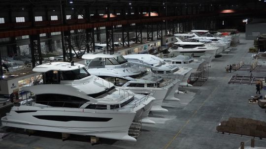 Les catamarans à moteur Aquila