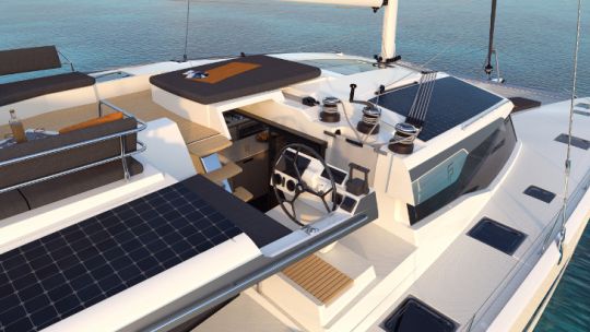 10 m² et 2 000W de panneaux solaires seront intégrés sur le prochain catamaran de Fountaine-Pajot