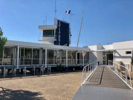 Capitainerie du port des Minimes à La Rochelle