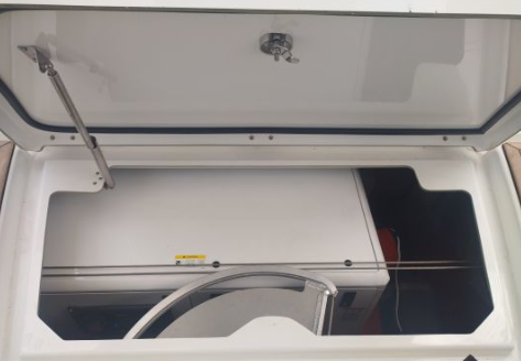 Le g&eacute;n&eacute;rateur Joool sur un Dufour 48