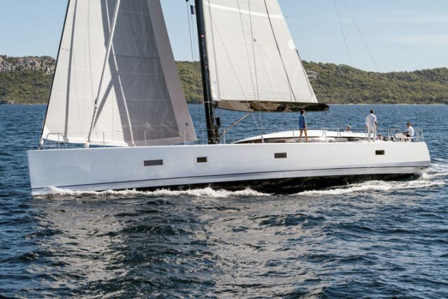 CNB Yacht quitte le groupe Bnteau pour rejoindre l'italien Solaris