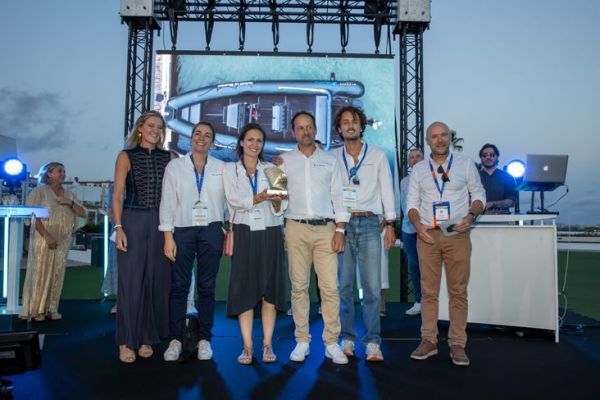 BlueNav prim� � Cannes pour son syst�me d�amarrage intelligent