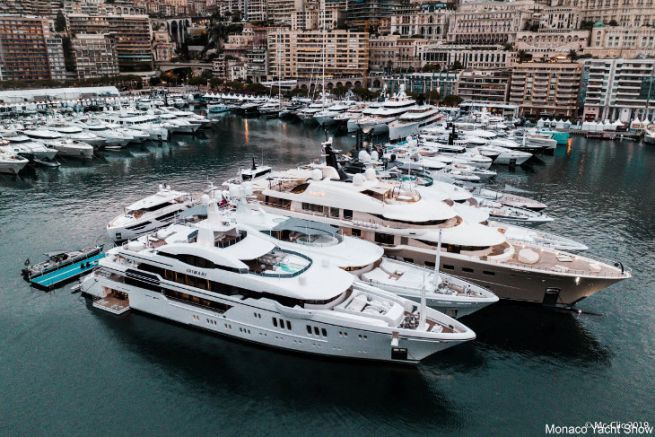Yachts lors du Monaco Yacht Show