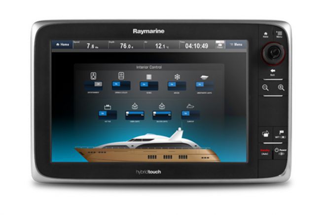 Interface multifonction Raymarine utilisant les technologies EmpirBus