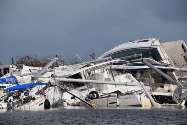 Bateaux sinistrs aprs le passage du cyclone Irma