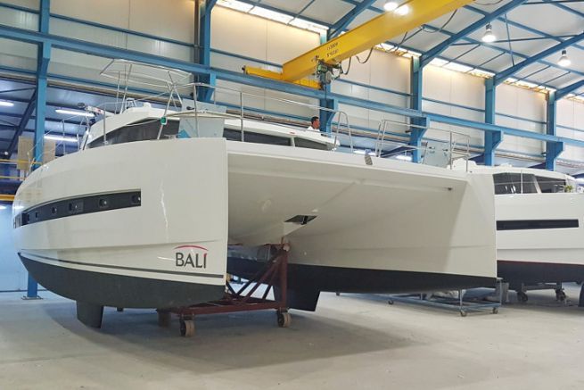 Catamarans Bali en production dans la filiale tunisienne Haco du groupe Catana