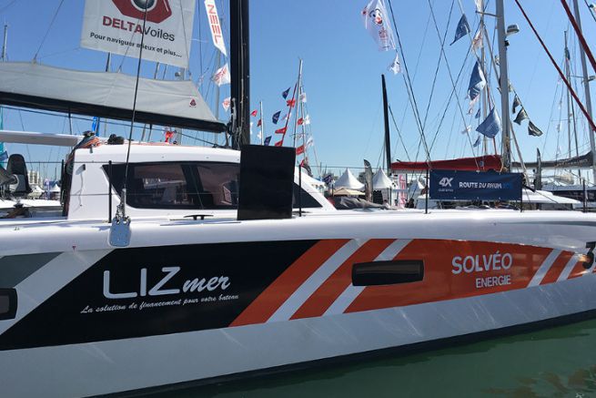Les socits de leasing sont des acteurs majeurs du nautisme, comme Lizmer sponsor d'un catamaran sur la Route du Rhum