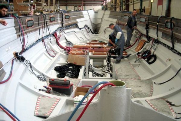 Hors-srie: Construction et quipements du bateau