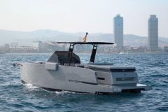 D28 Formentor hybride de De Antonio Yachts