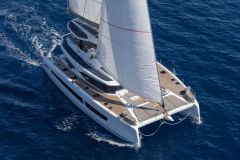 Fountaine Pajot renforce sa présence en Grèce