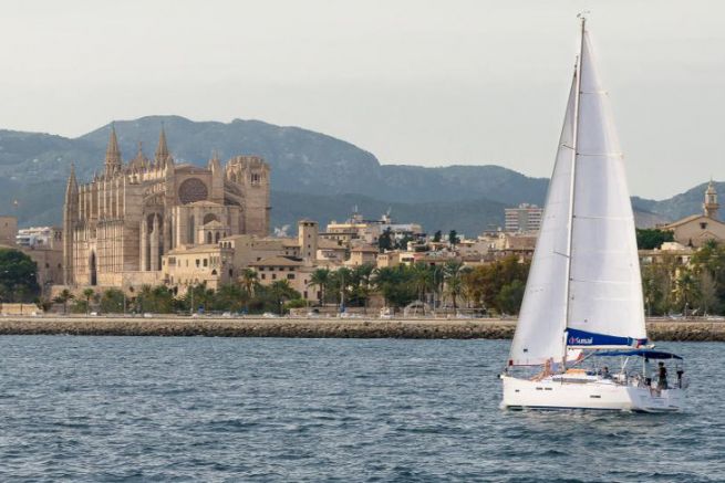Le loueur de bateaux Sunsail quitte Palma de Majorque