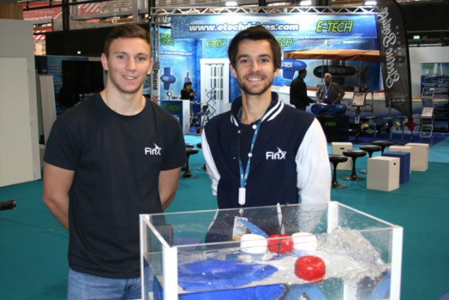 Harold Guillemin ( droite), fondateur de FinX motor et ses propulseurs lectriques