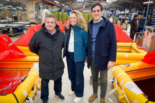 Antoine Perrin, Mlanie Kergunou et Christophe de Robien