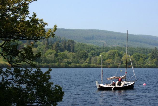 Lire l'article Voilier sur le canal caledonien